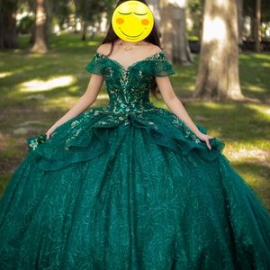 Traje de Quinceañera Verde Esmeralda